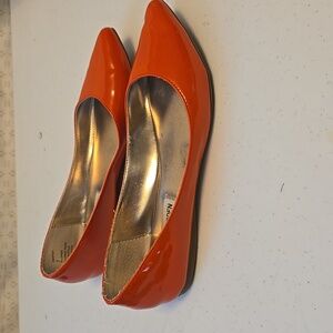 Steve Madden coral patent leather flats